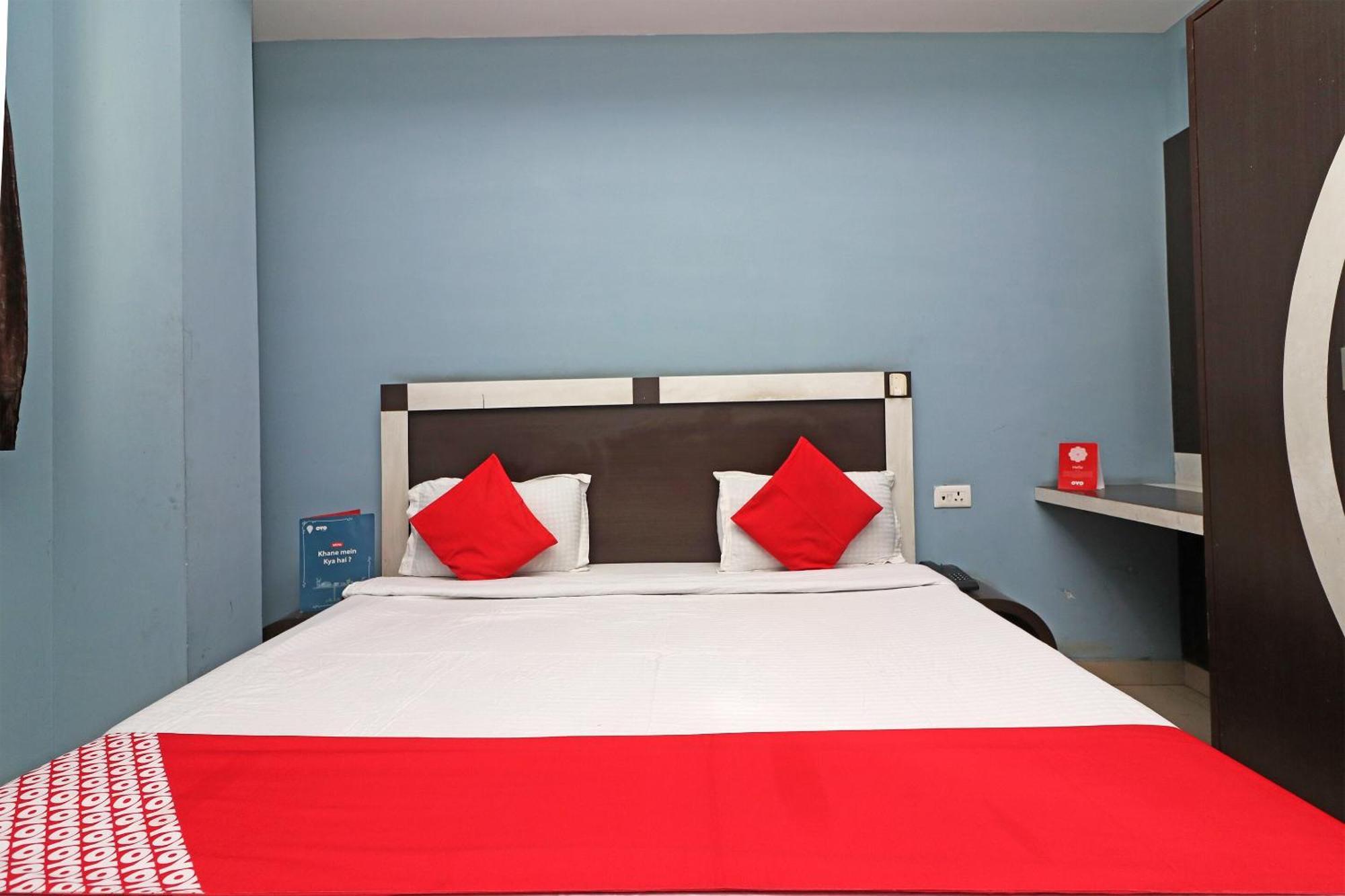 Hotel O Crown Tower Rāmpura Zewnętrze zdjęcie